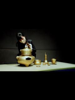 [x]秀吉ゆかり？黄金の茶道具 - YouTube
