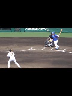 [x]涌井秀章、ドラゴンズでの初安打は西勇輝からのタイムリーヒット！記念球もしっかり回収！ (2023/05/03) - YouTube