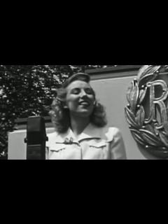 [x]Dame Vera Lynn: Nation's sweetheart 'lifted us when we needed it most ...
