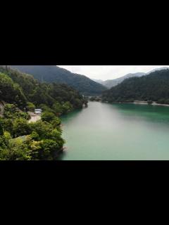 [x]宍粟 音水湖沿いの奇麗なドライブコースを空から Mavic air リラックス - YouTube
