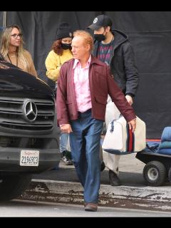 [x]Robert Downey Jr. looks unrecognizable as balding redhead
