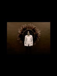 [x]Mr.Children 「優しい歌」 MUSIC VIDEO - YouTube