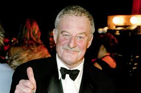Actor Bernard Hill, of 'Titanic' and 'Lord of the Rings,' has died ...