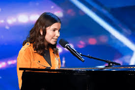 Britain's Got Talent judges stunned by blind teenage singer ...